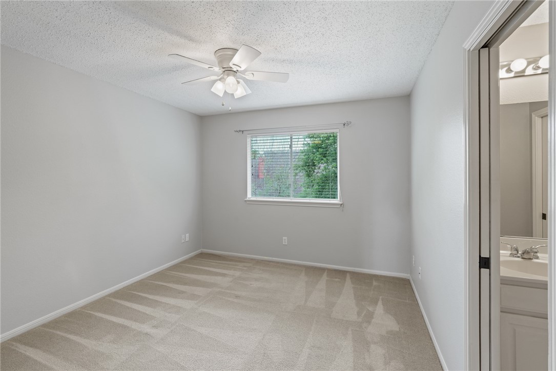 7617 Del Rio Dr Property Photo 15
