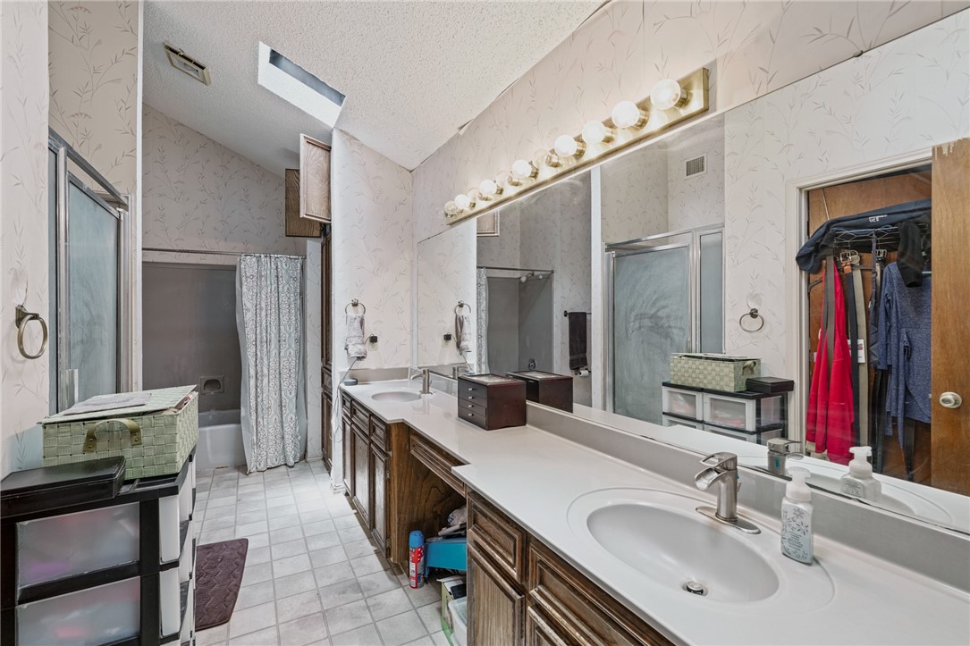6906 Whalen Dr Property Photo 12