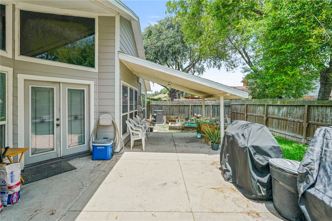 6906 Whalen Dr Property Photo 15