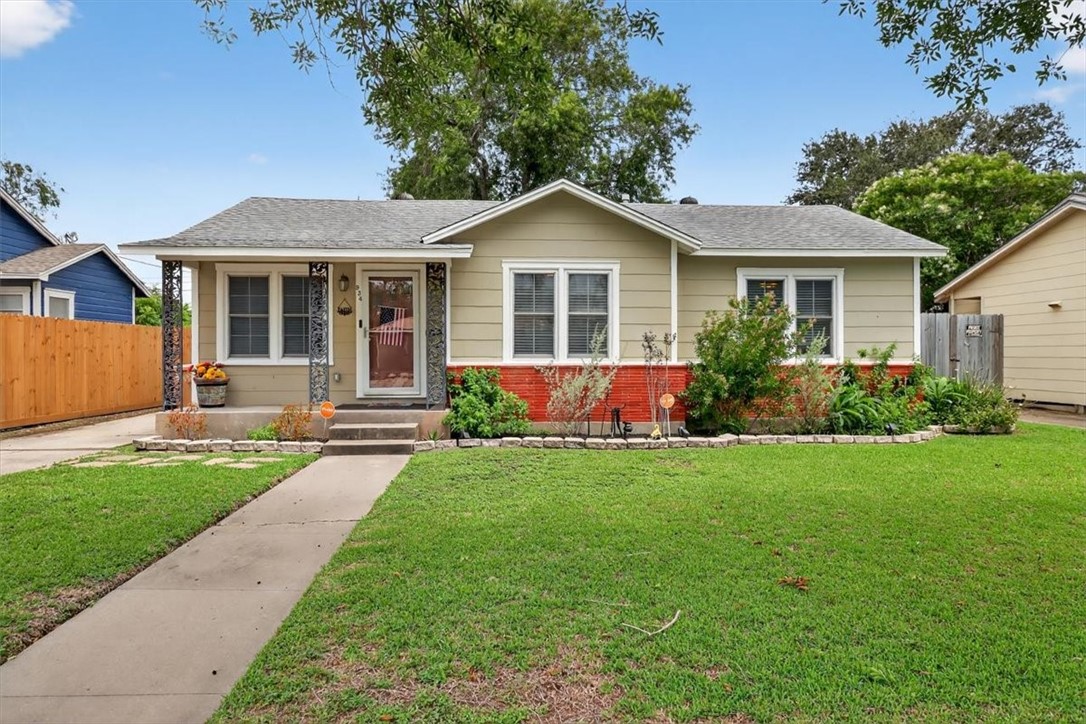 934 Cunningham St Property Photo