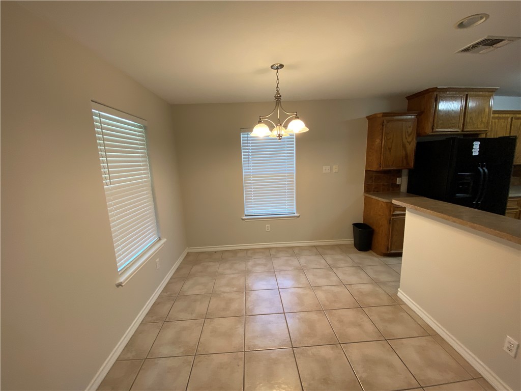 913 Strom Property Photo 4