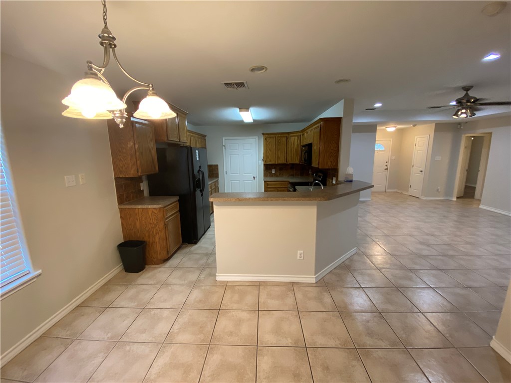 913 Strom Property Photo 5