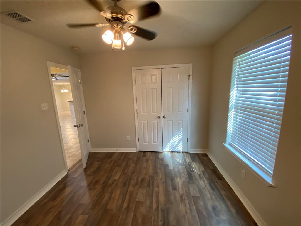 913 Strom Property Photo 8
