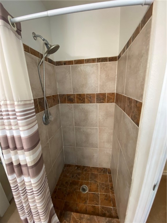 913 Strom Property Photo 21