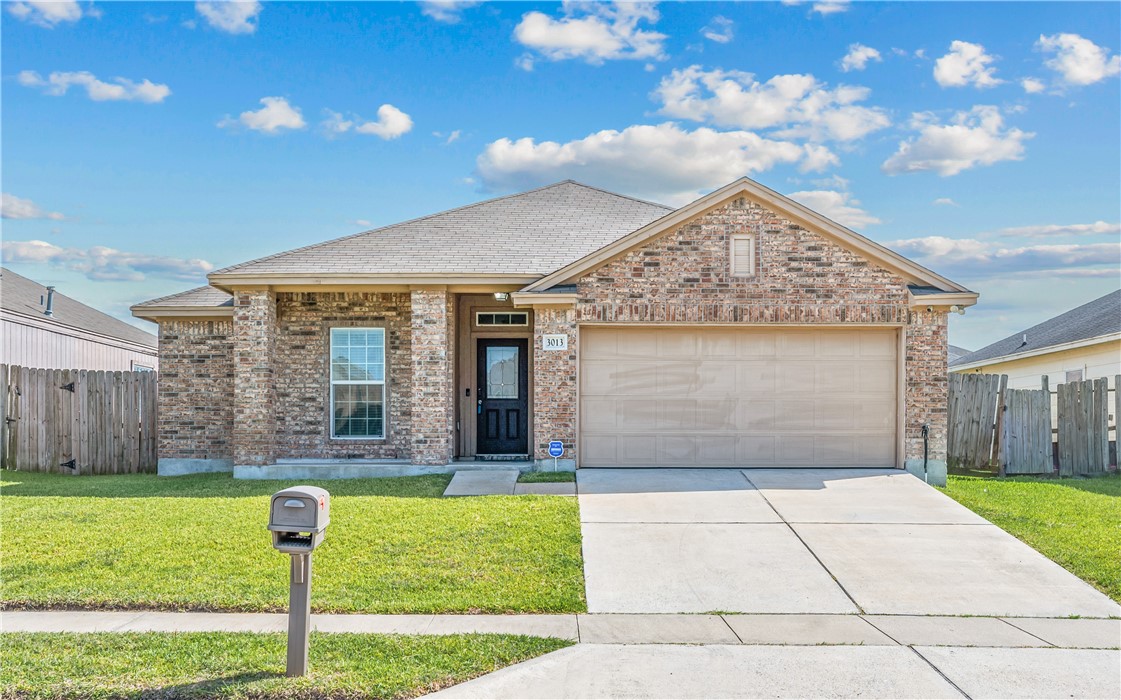 3013 Masterson Dr Property Photo 1