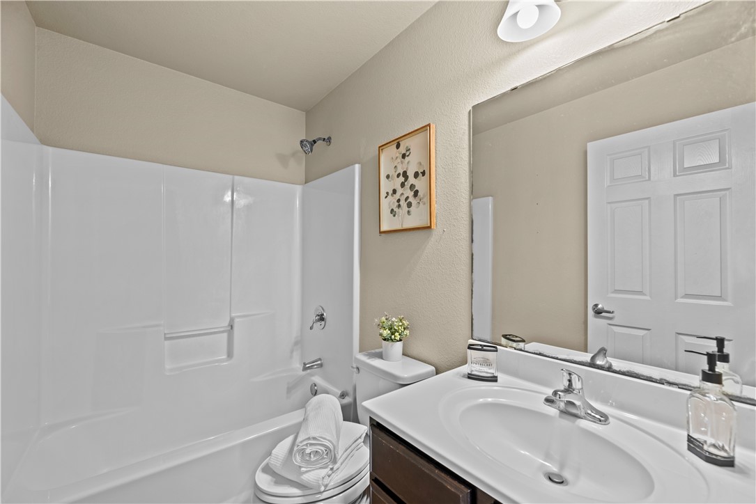 3013 Masterson Dr Property Photo 16
