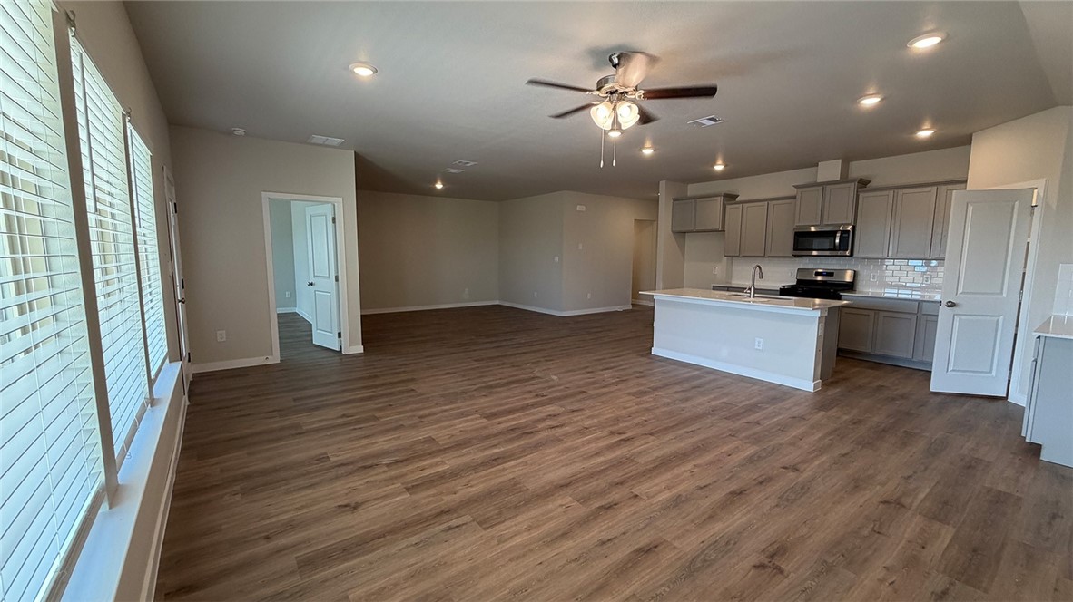 3549 Sepehr Lake Dr Property Photo 15