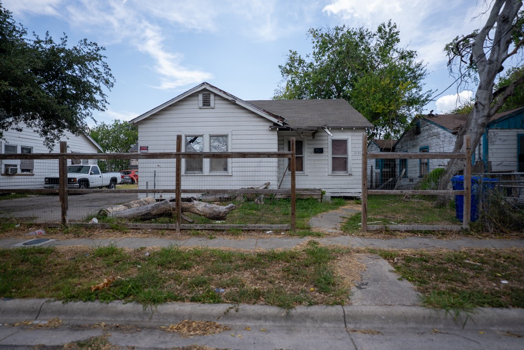 1322-1326 S Alameda St Property Photo 1