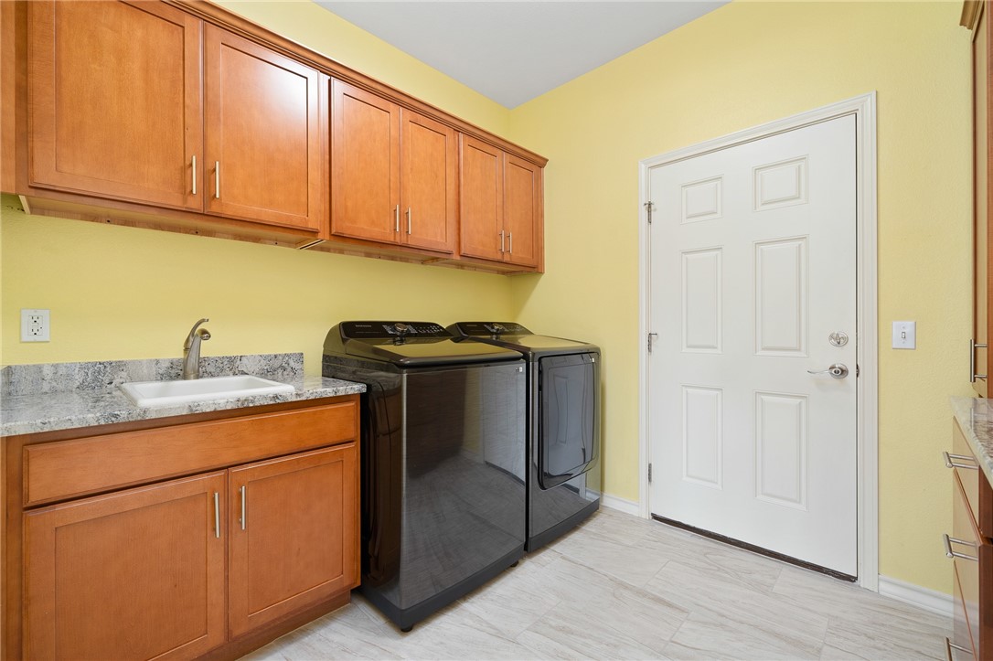 13970 Mainsail St Property Photo 27