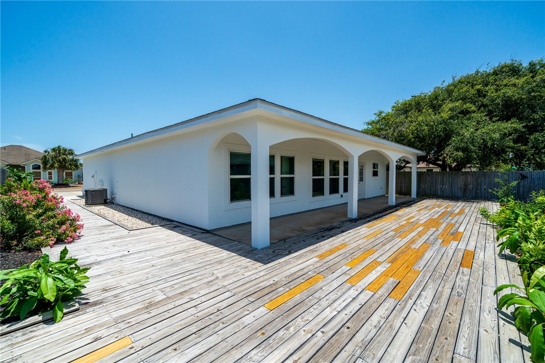 13970 Mainsail St Property Photo 30