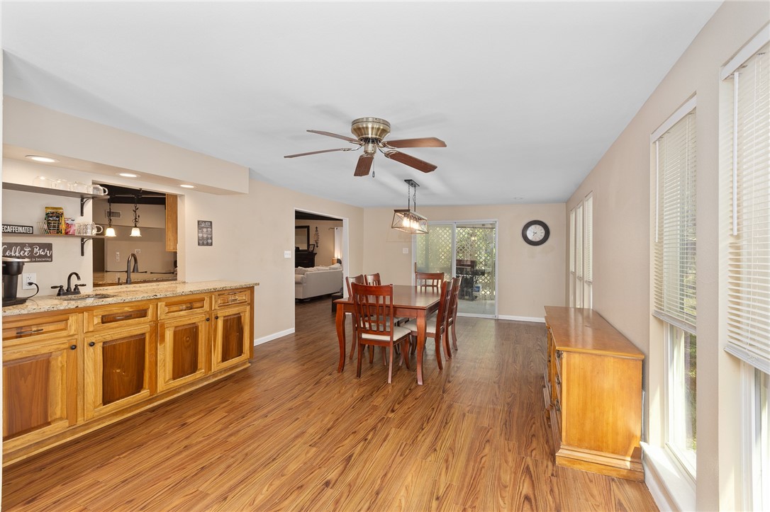 2641 Linn Property Photo 16