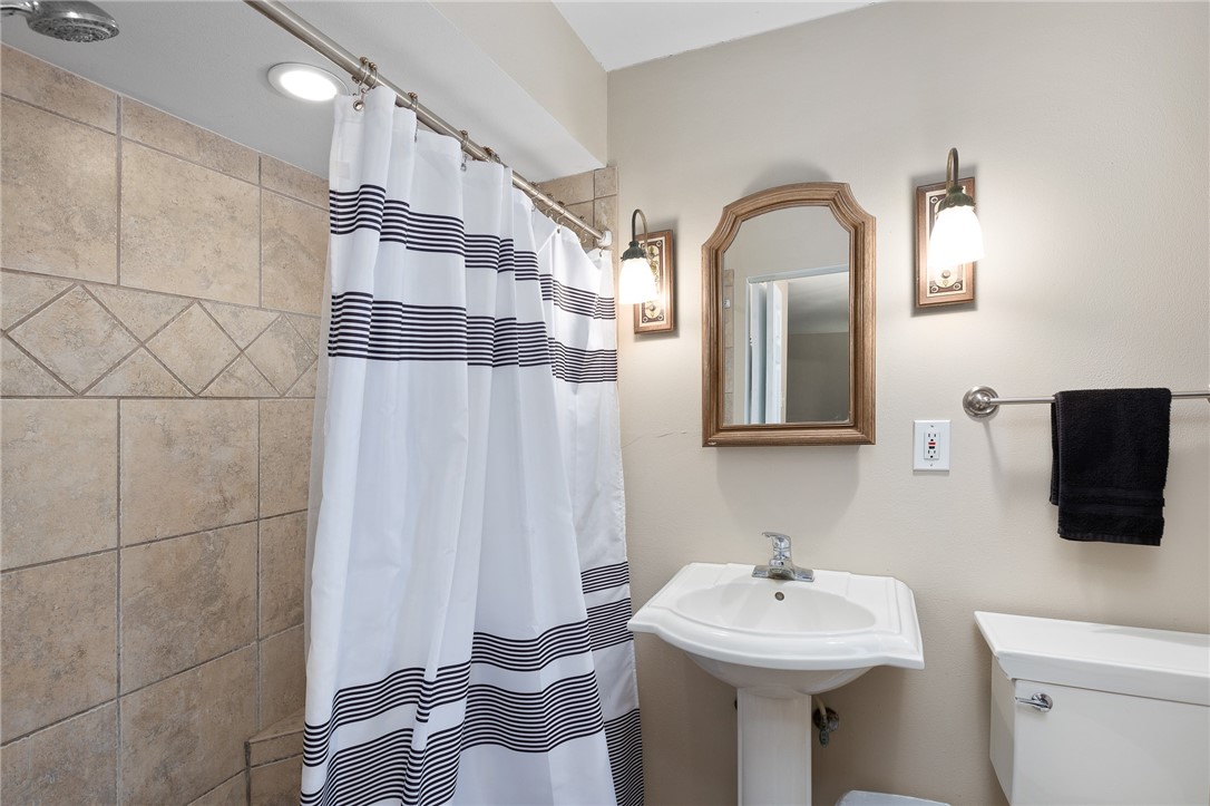 2641 Linn Property Photo 21