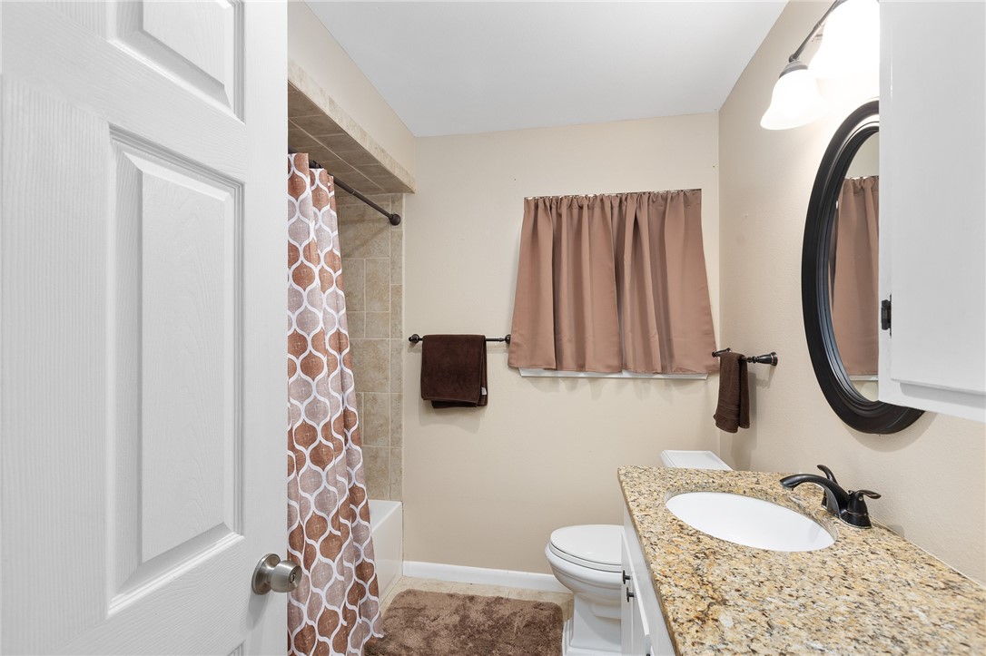 2641 Linn Property Photo 24