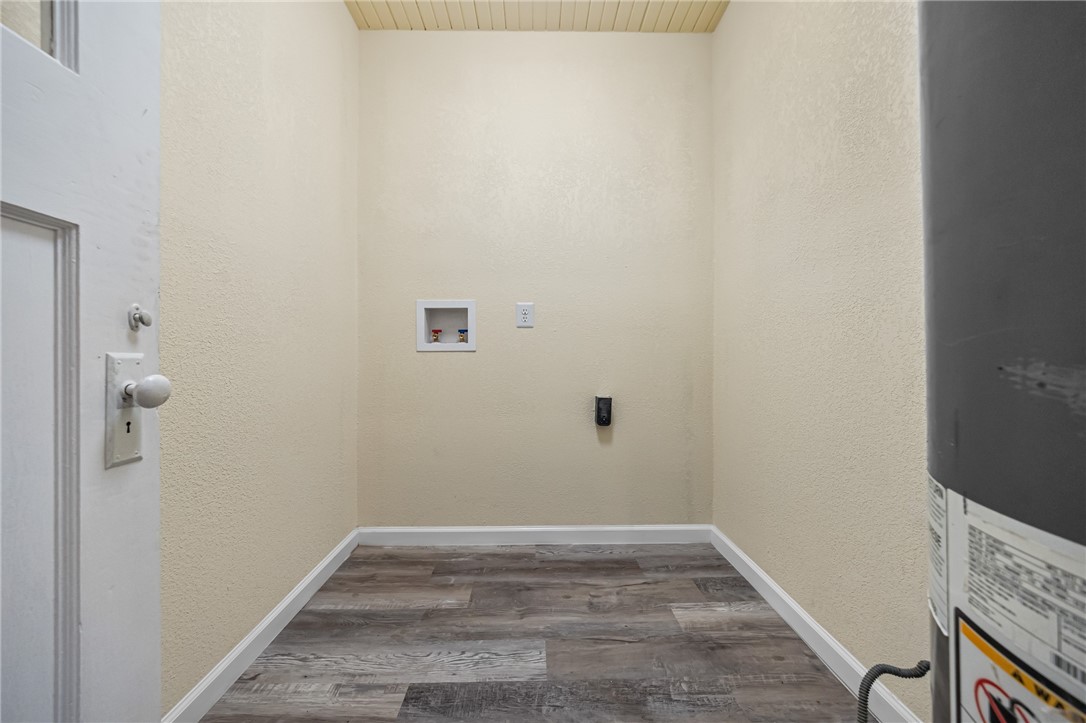 600 E Borden St Property Photo 13
