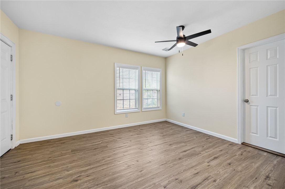 600 E Borden St Property Photo 14