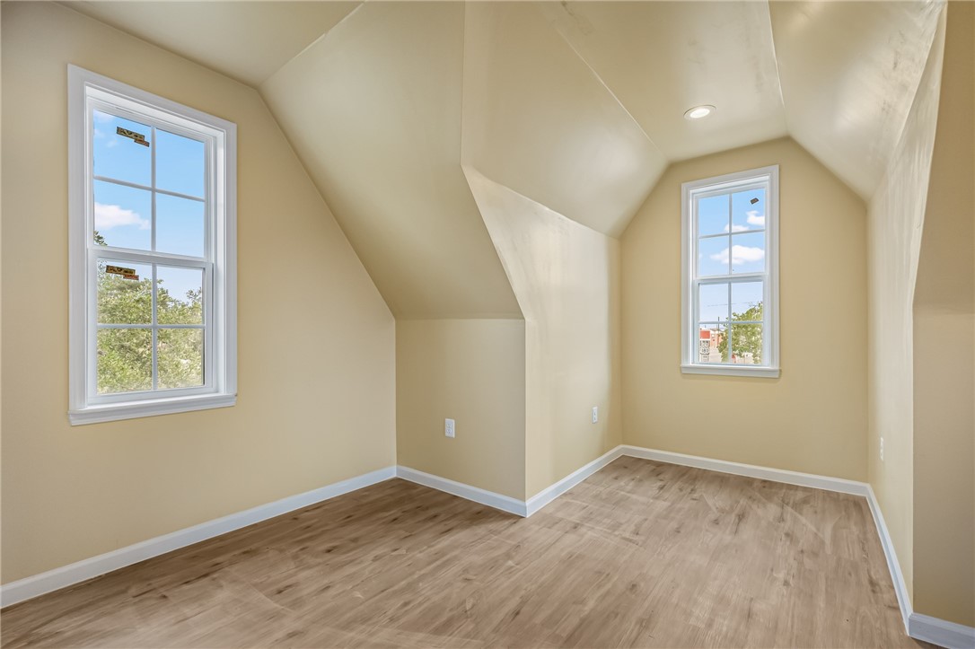 600 E Borden St Property Photo 25