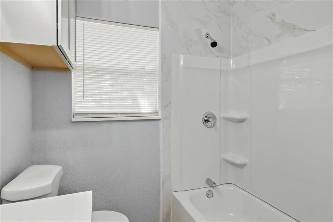 741 Lansdown Dr Property Photo 20