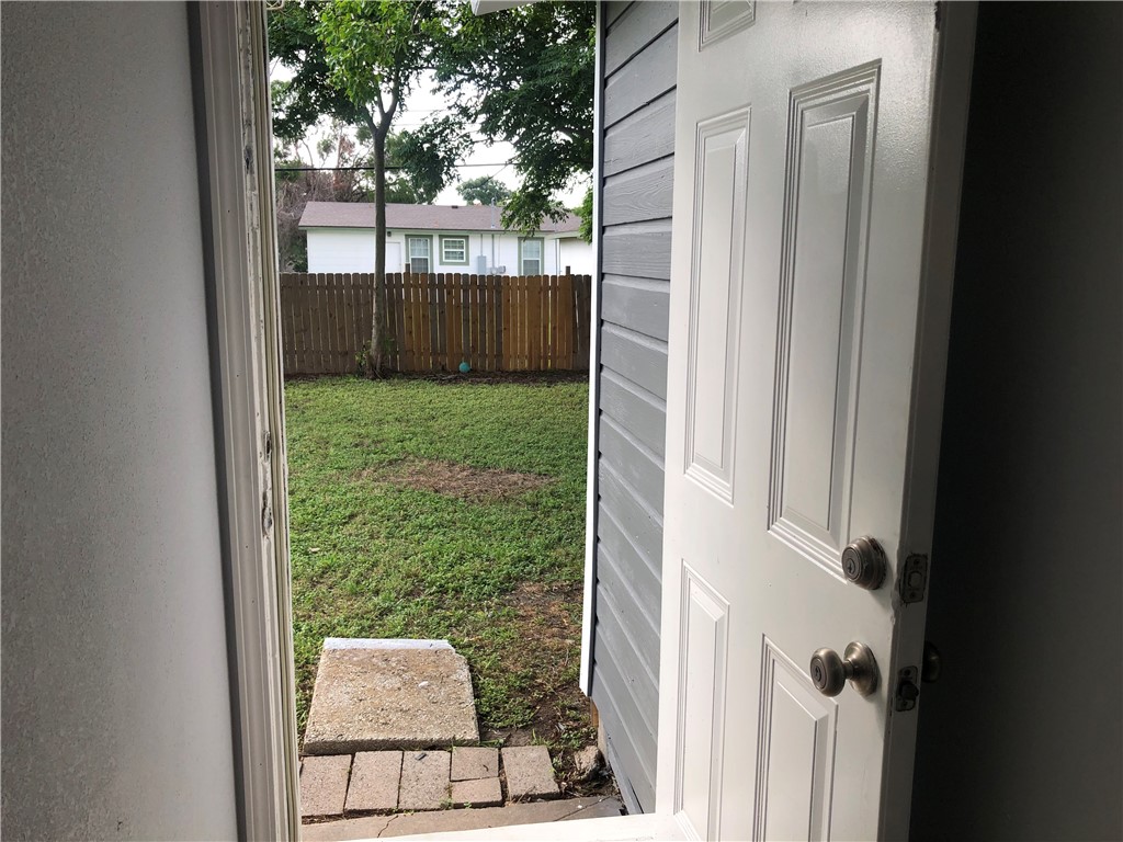 741 Lansdown Dr Property Photo 28