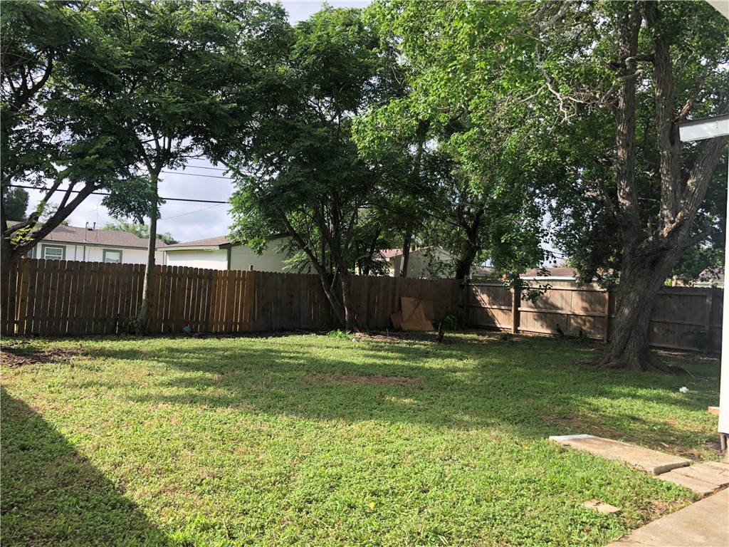 741 Lansdown Dr Property Photo 30