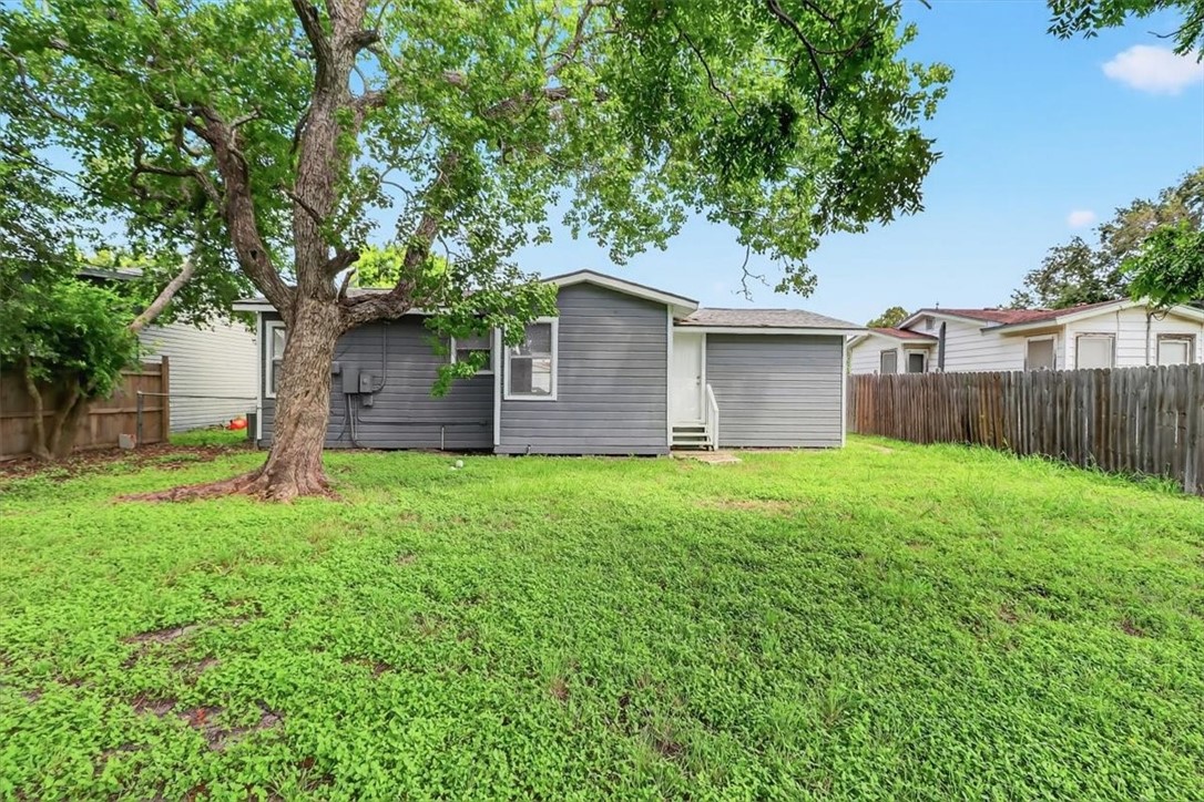 741 Lansdown Dr Property Photo 33