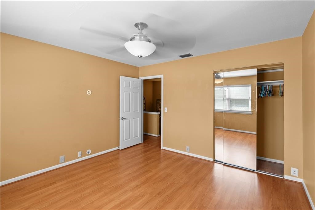 23 Townhouse Property Photo 25