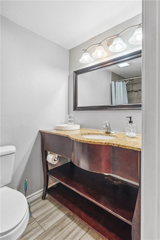 4430 Mistletoe Dr Property Photo 13