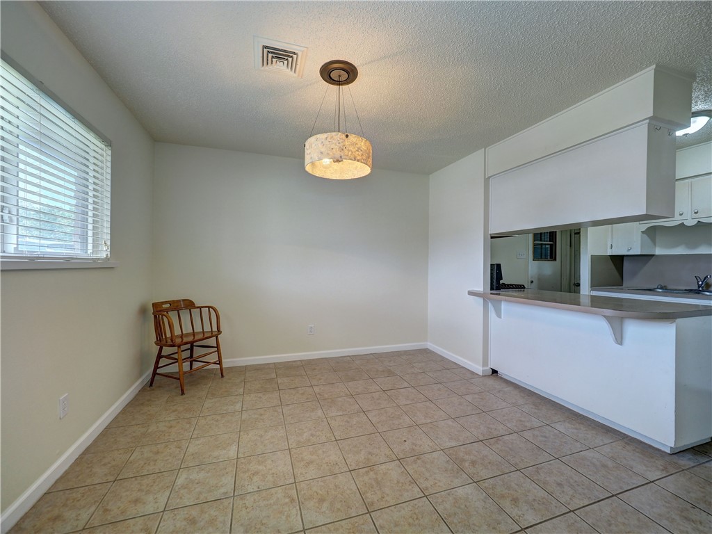 1638 Spicewood Dr Property Photo 4