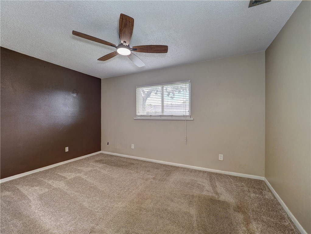 1638 Spicewood Dr Property Photo 20