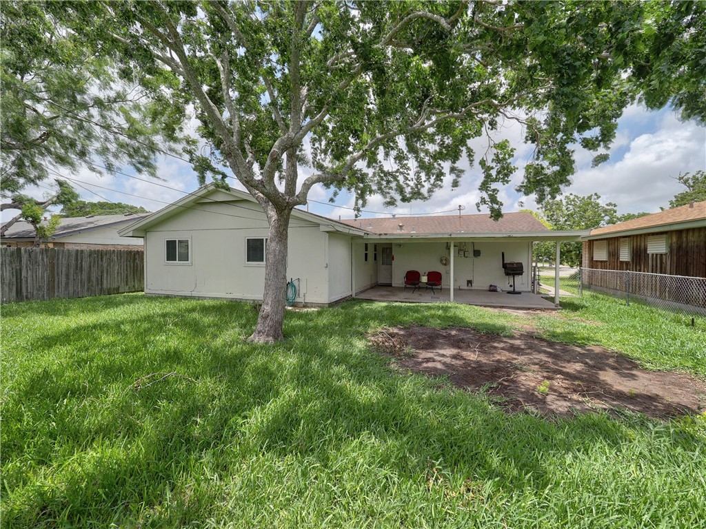 1638 Spicewood Dr Property Photo 30