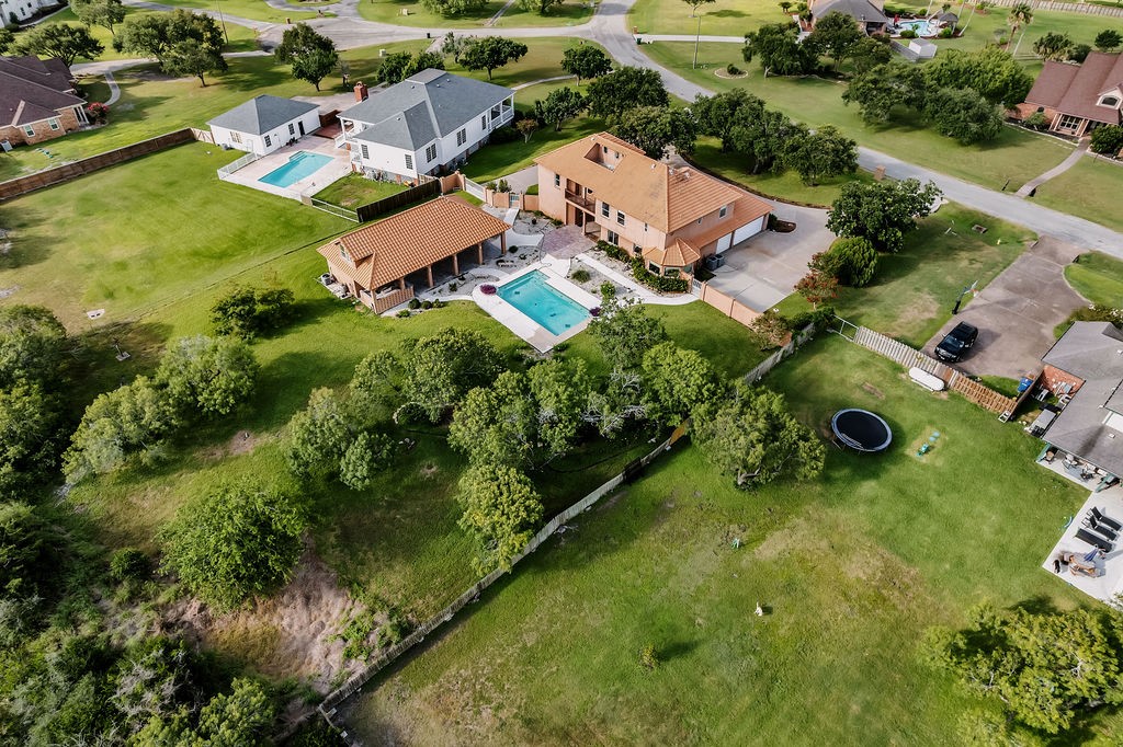 4950 Deer Park Property Photo 6