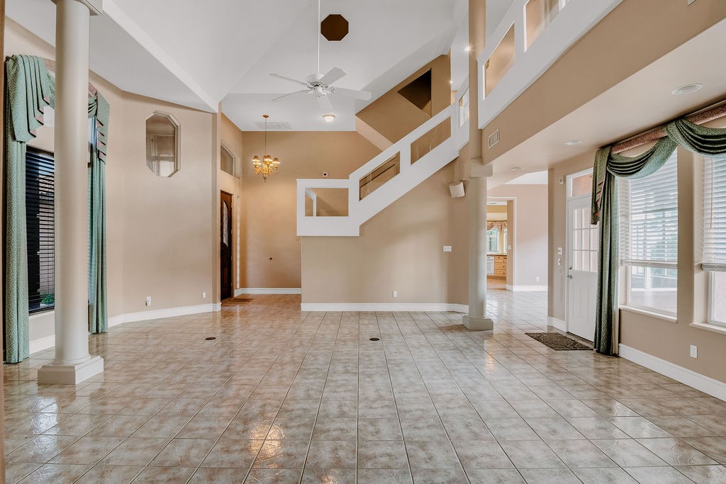 4950 Deer Park Property Photo 13