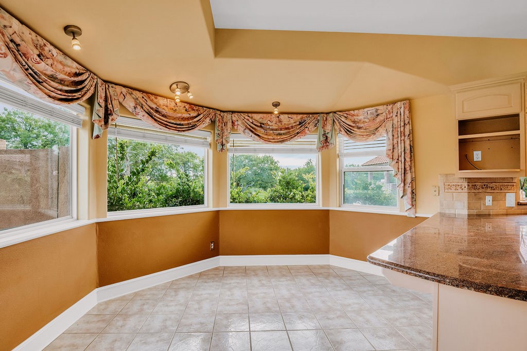 4950 Deer Park Property Photo 18