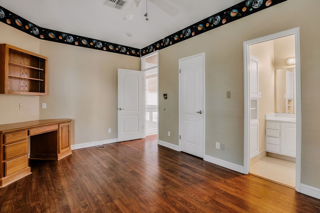 4950 Deer Park Property Photo 23