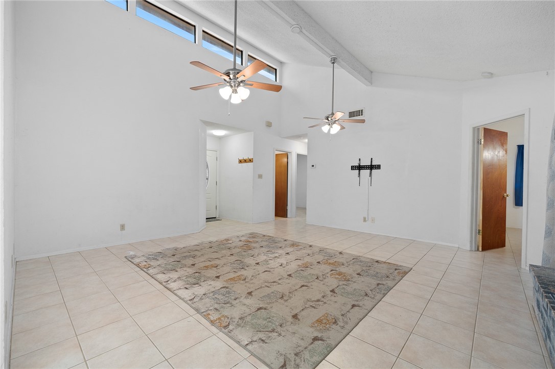 110 Spoonbill Ave Property Photo 8