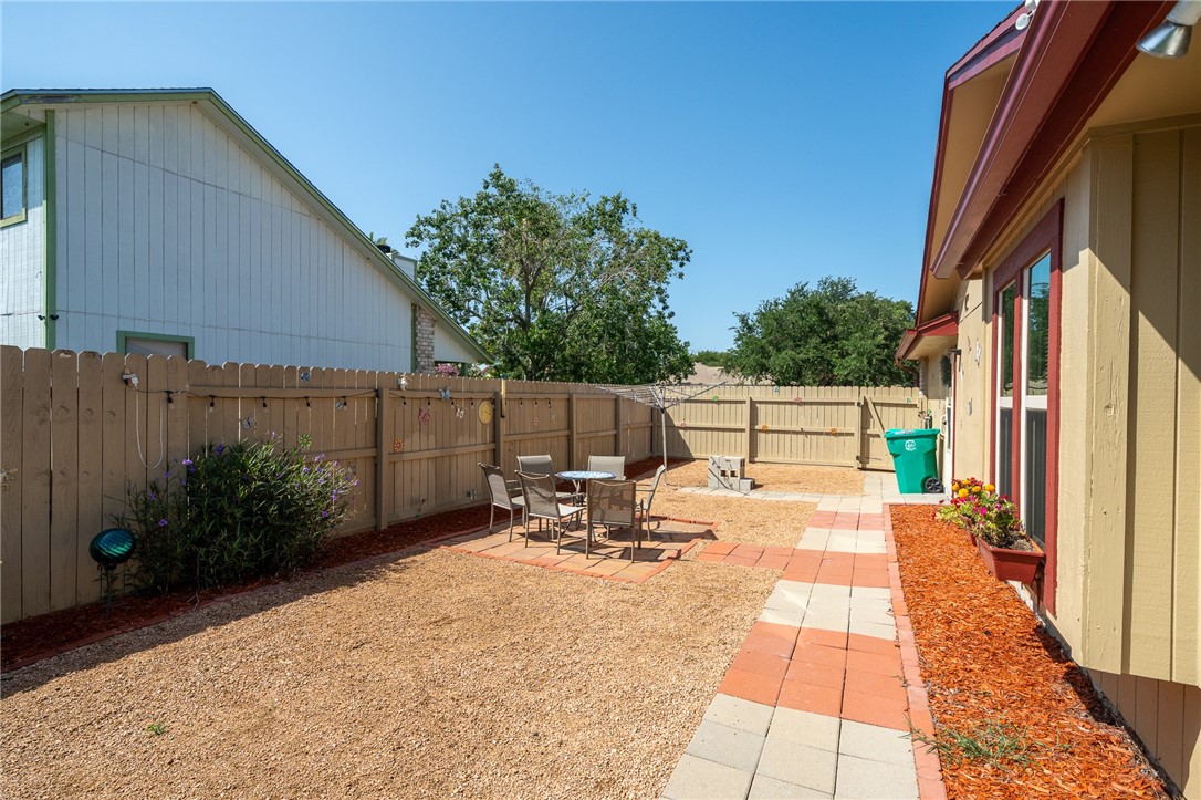110 Spoonbill Ave Property Photo 31