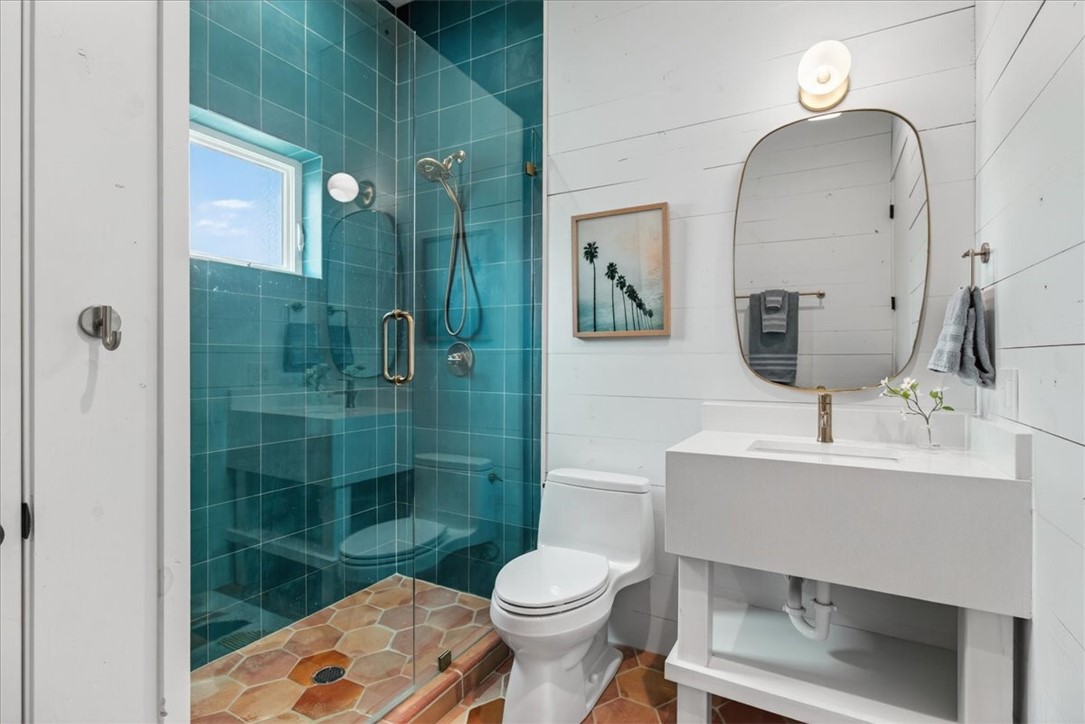 602 Island Retreat Ct Property Photo 21