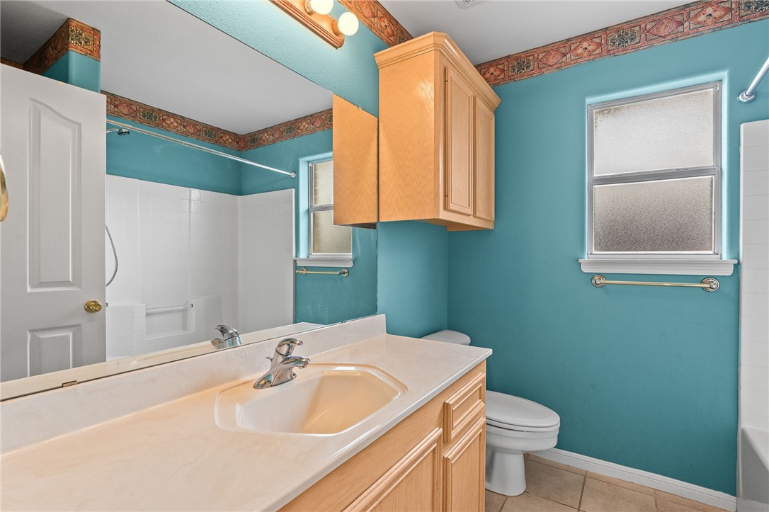 4241 Aaron Cove Property Photo 32