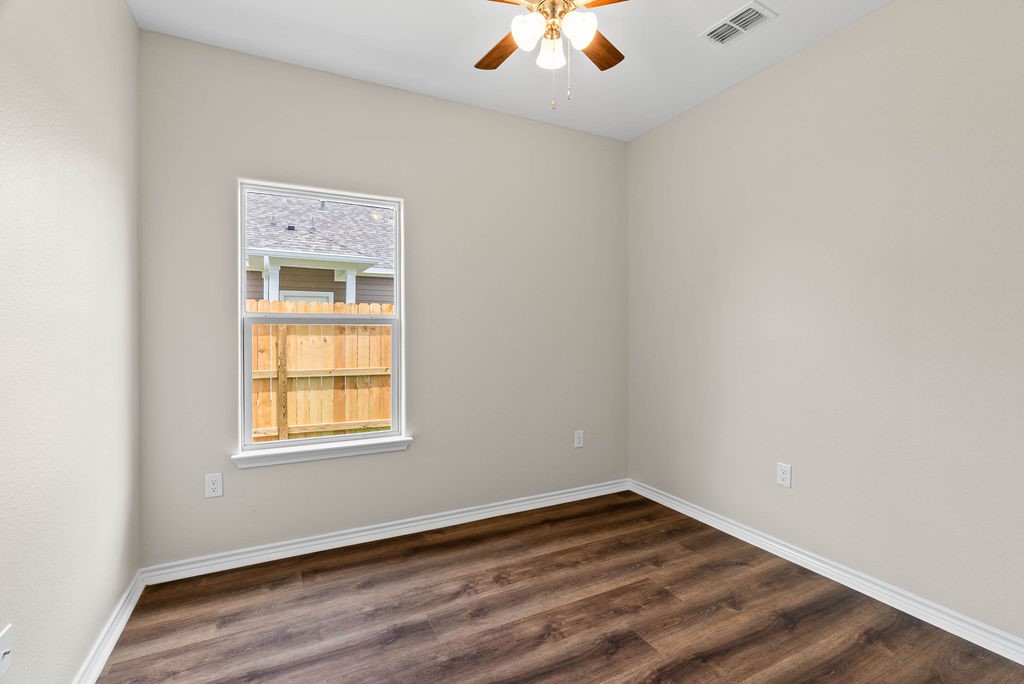 2206 Coleman Ave Property Photo 11