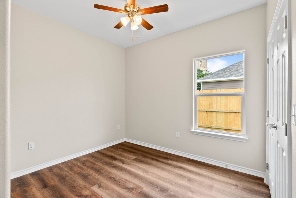 2206 Coleman Ave Property Photo 15