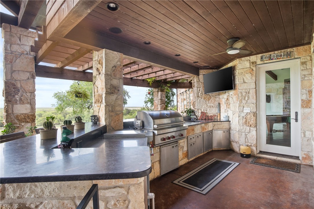 5502 E Riverview Dr Property Photo 33
