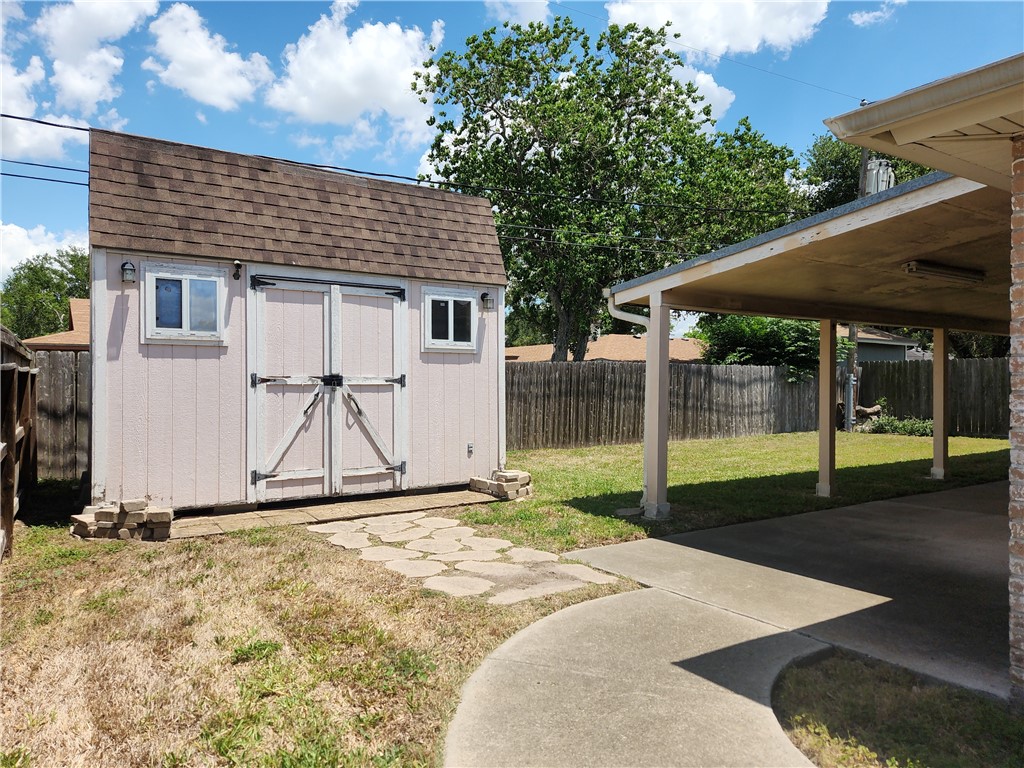 2742 Bramblebush Dr Property Photo 12