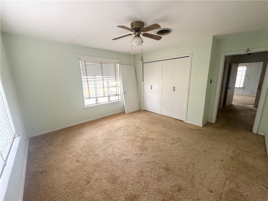 1223 W 3rd St Property Photo 10