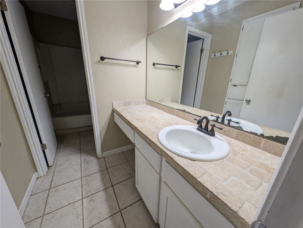 6702 Everhart Road S104 Property Photo 14