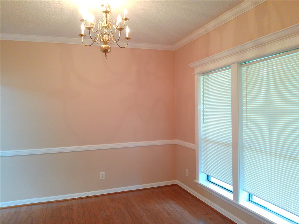 6413 Marans St Property Photo 4