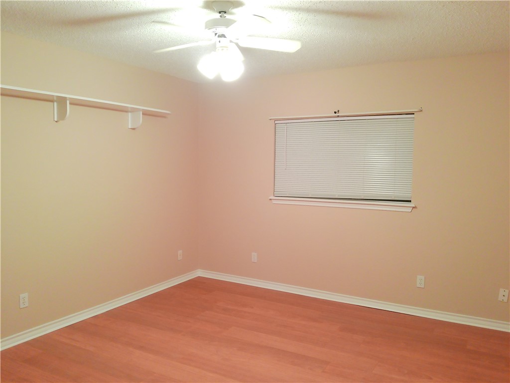 6413 Marans St Property Photo 15