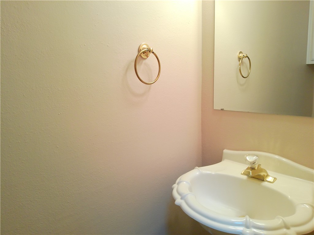 6413 Marans St Property Photo 24