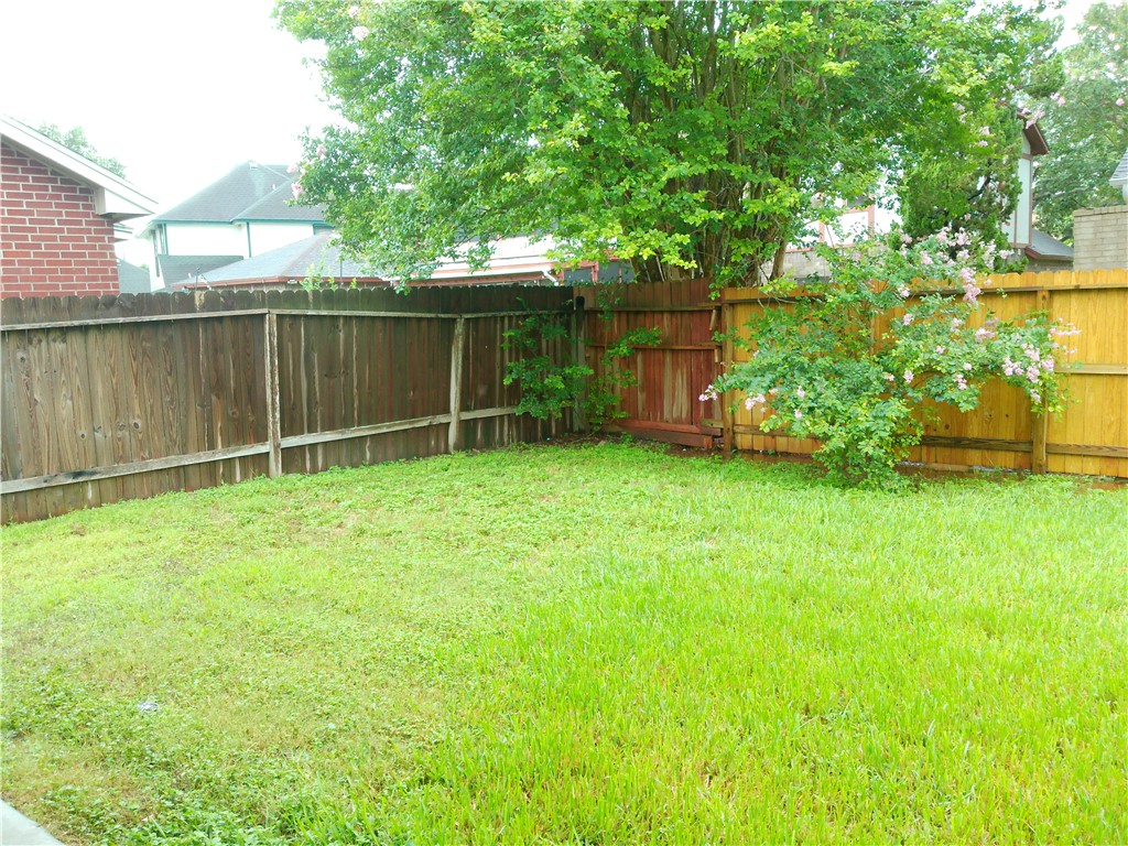 6413 Marans St Property Photo 27