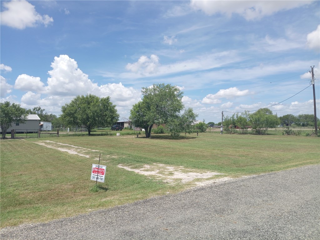 137 County Road 302 Property Photo 1