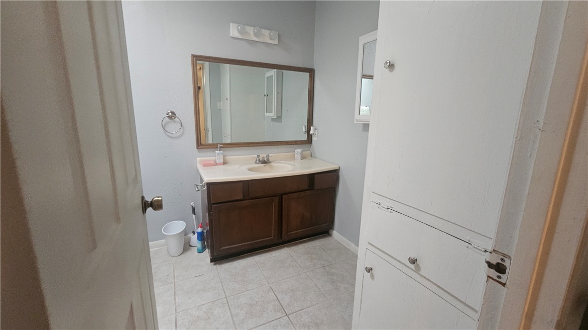 2124 Westwind Property Photo 17
