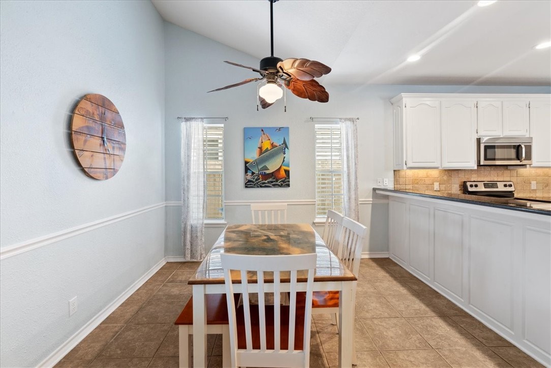 15230 Isla Pinta Ct Property Photo 9